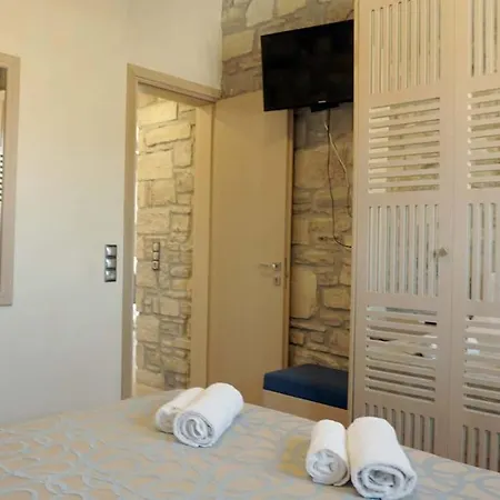 Villa Thalassa - Holidays At The Beach Of Kalamaki Exterior photo
