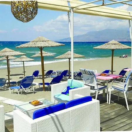 Villa Thalassa - Holidays At The Beach Of Kalamaki Exterior photo